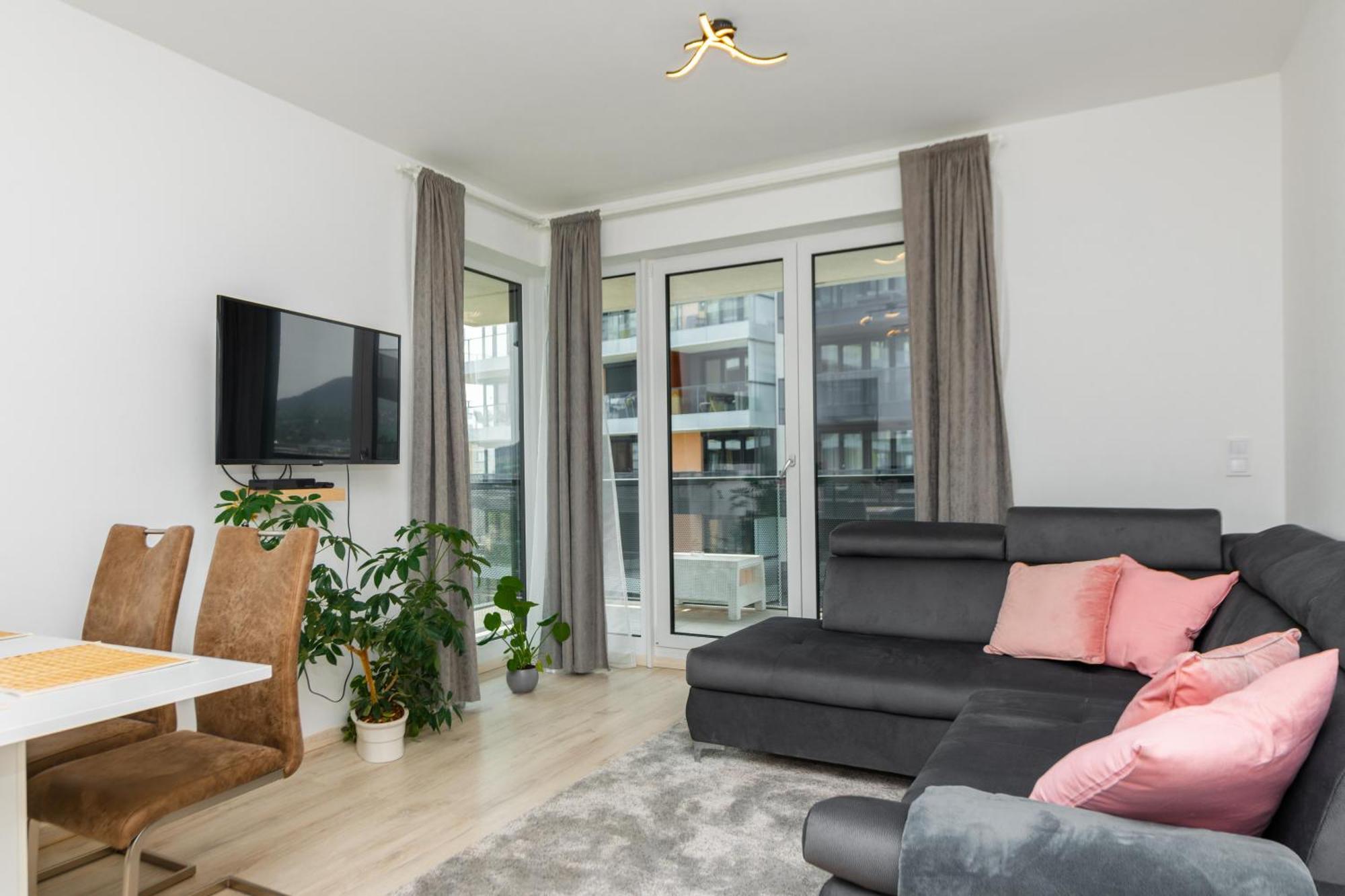 Waterfront City Apartments By Urbanrent Budapest Ngoại thất bức ảnh