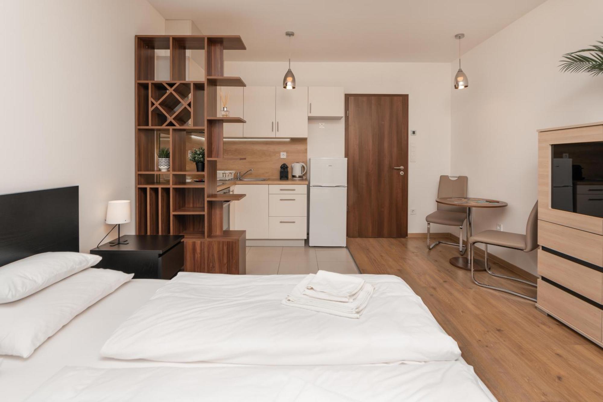 Waterfront City Apartments By Urbanrent Budapest Ngoại thất bức ảnh
