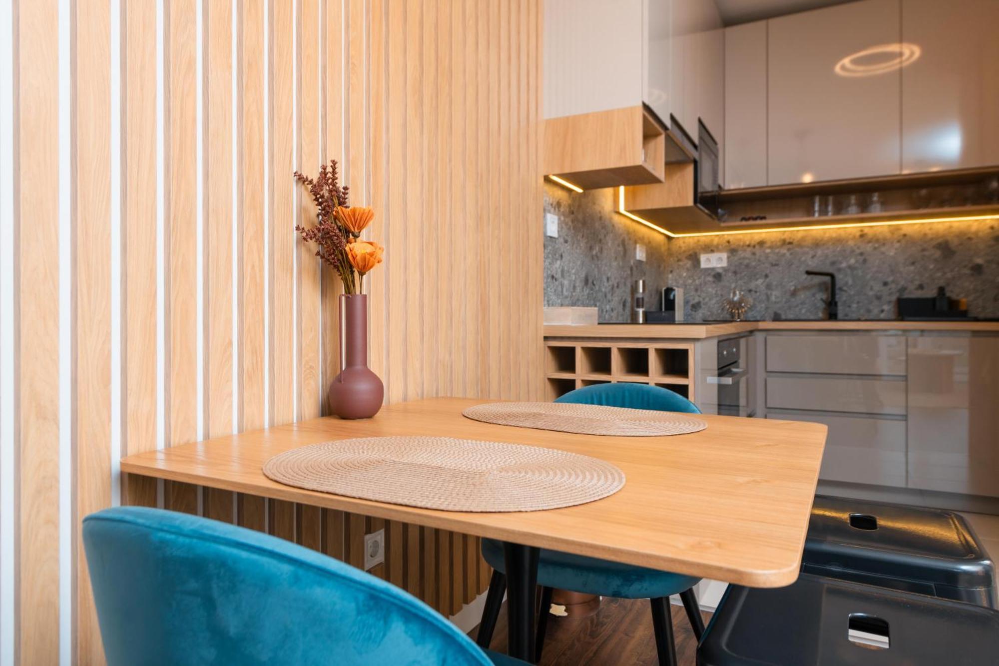 Waterfront City Apartments By Urbanrent Budapest Ngoại thất bức ảnh
