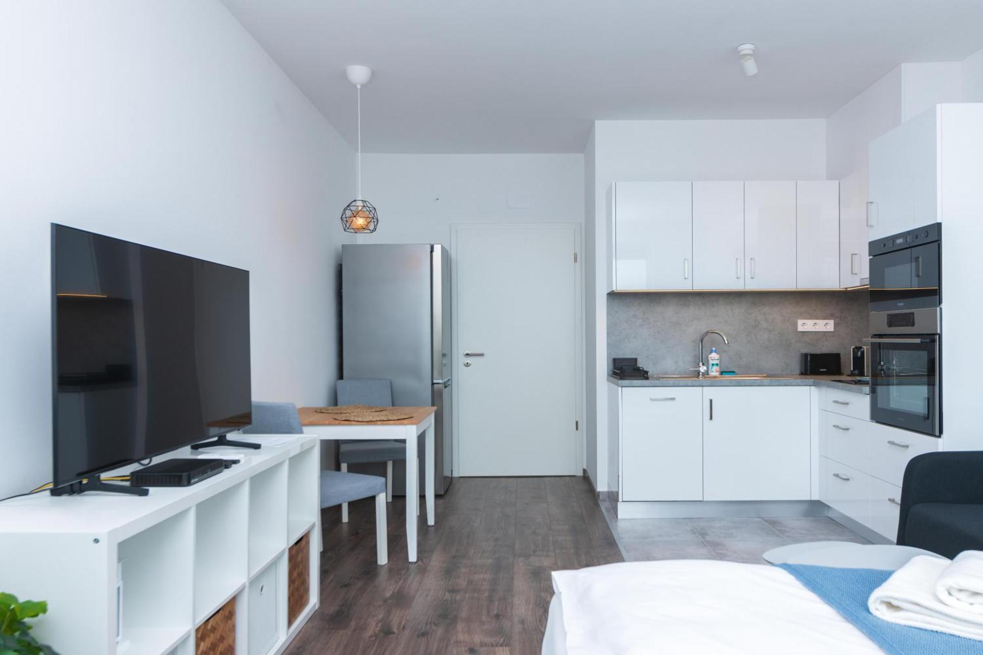Waterfront City Apartments By Urbanrent Budapest Ngoại thất bức ảnh